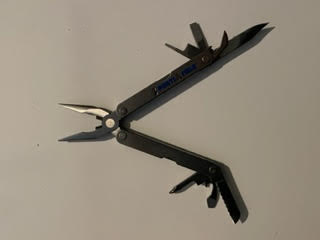 MULTITOOL With Pouch (USED)