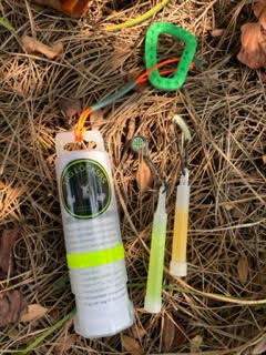 TagLocker 1.5 Inch with Bright Green Carabiner